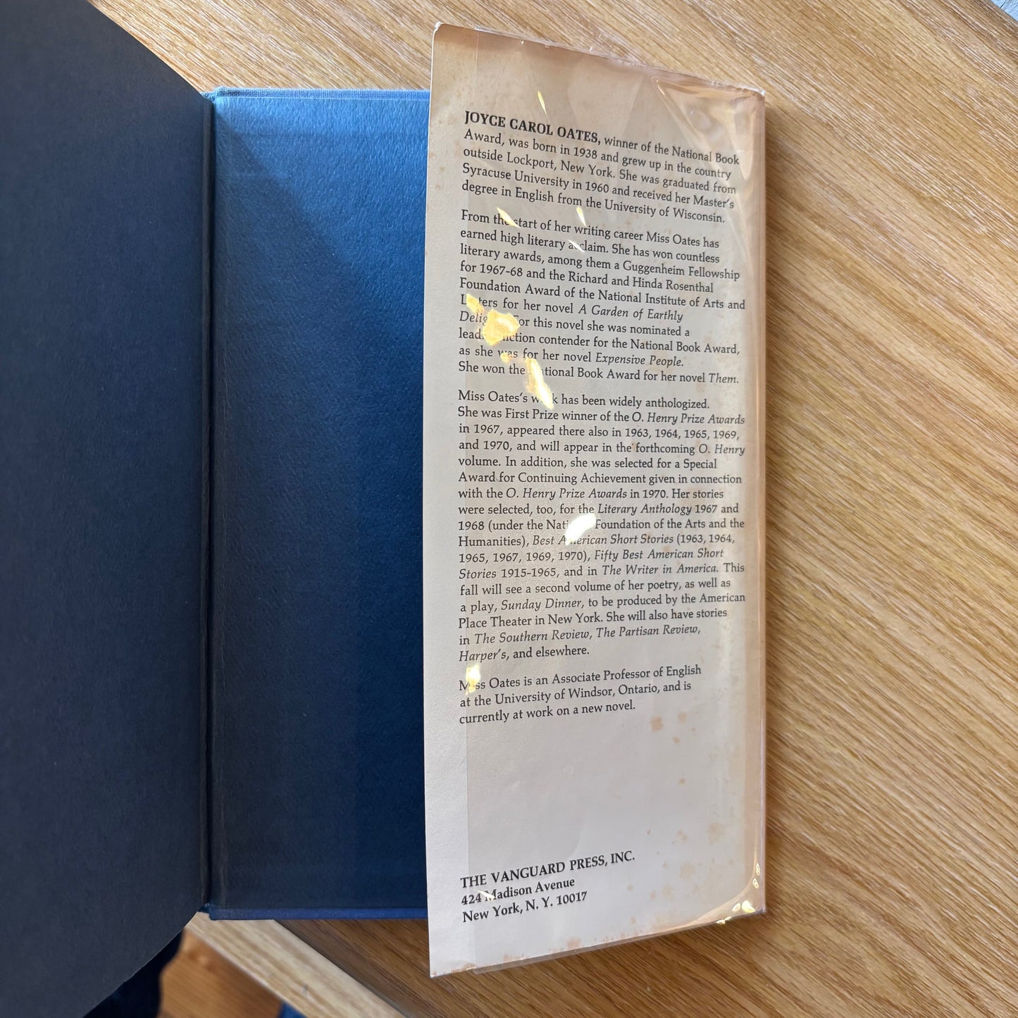 Joyce Carol Oates - The Wheel of Love