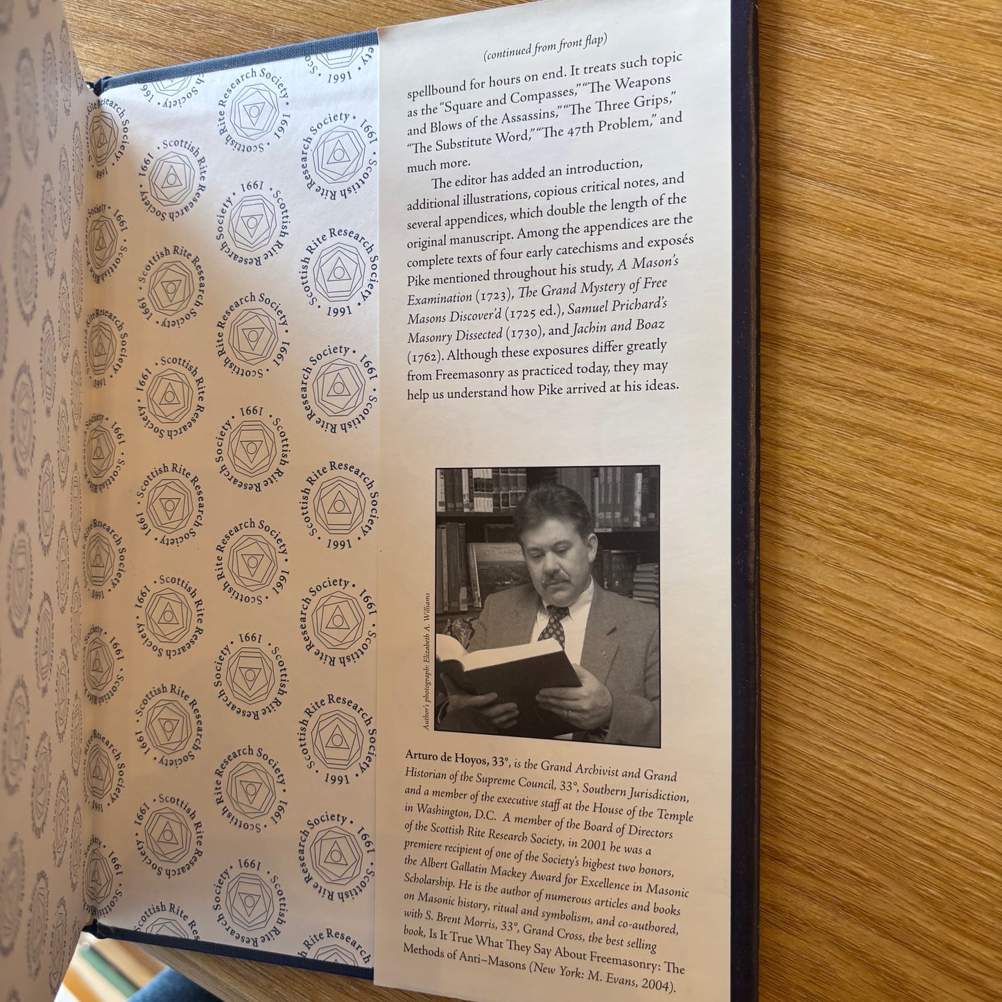 Arturo de Hoyos, ed. - Symbolism of the Blue Degrees of Freemasonry: Albert Pike's Esoterika