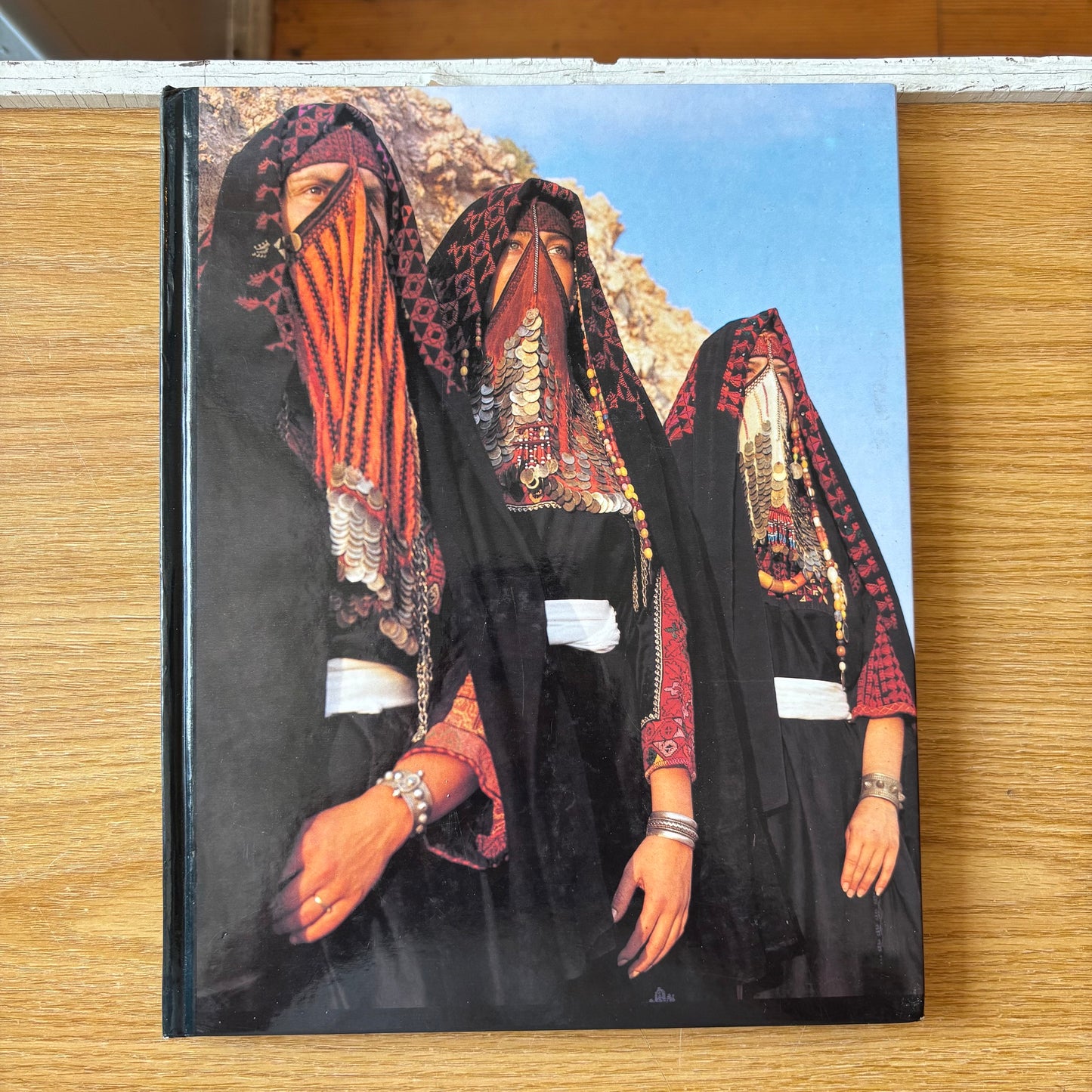 Abed Al-Samih Abu Omar - Traditional Palestinian Embroidery & Jewelry