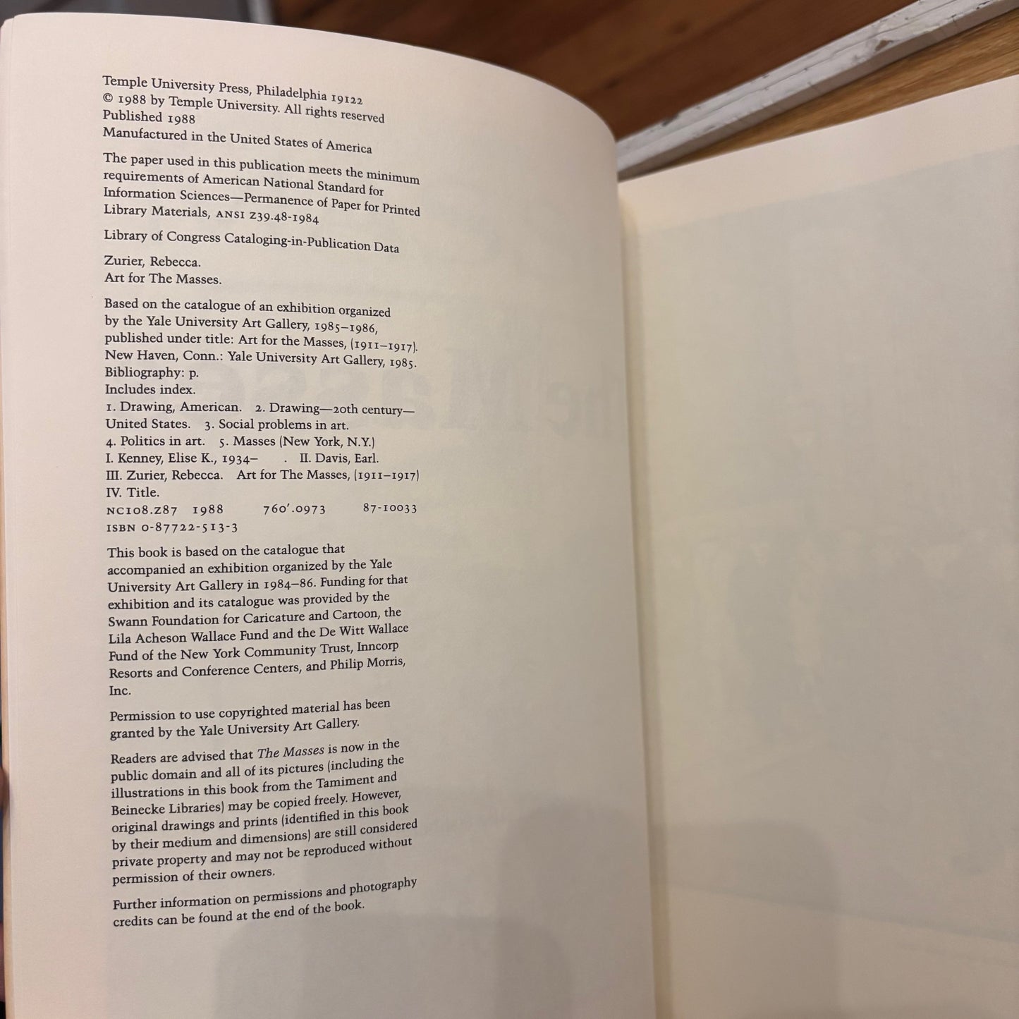 Rebecca Zurier - Art for the Masses: A Radical Magazine and its Graphics 1911-1917