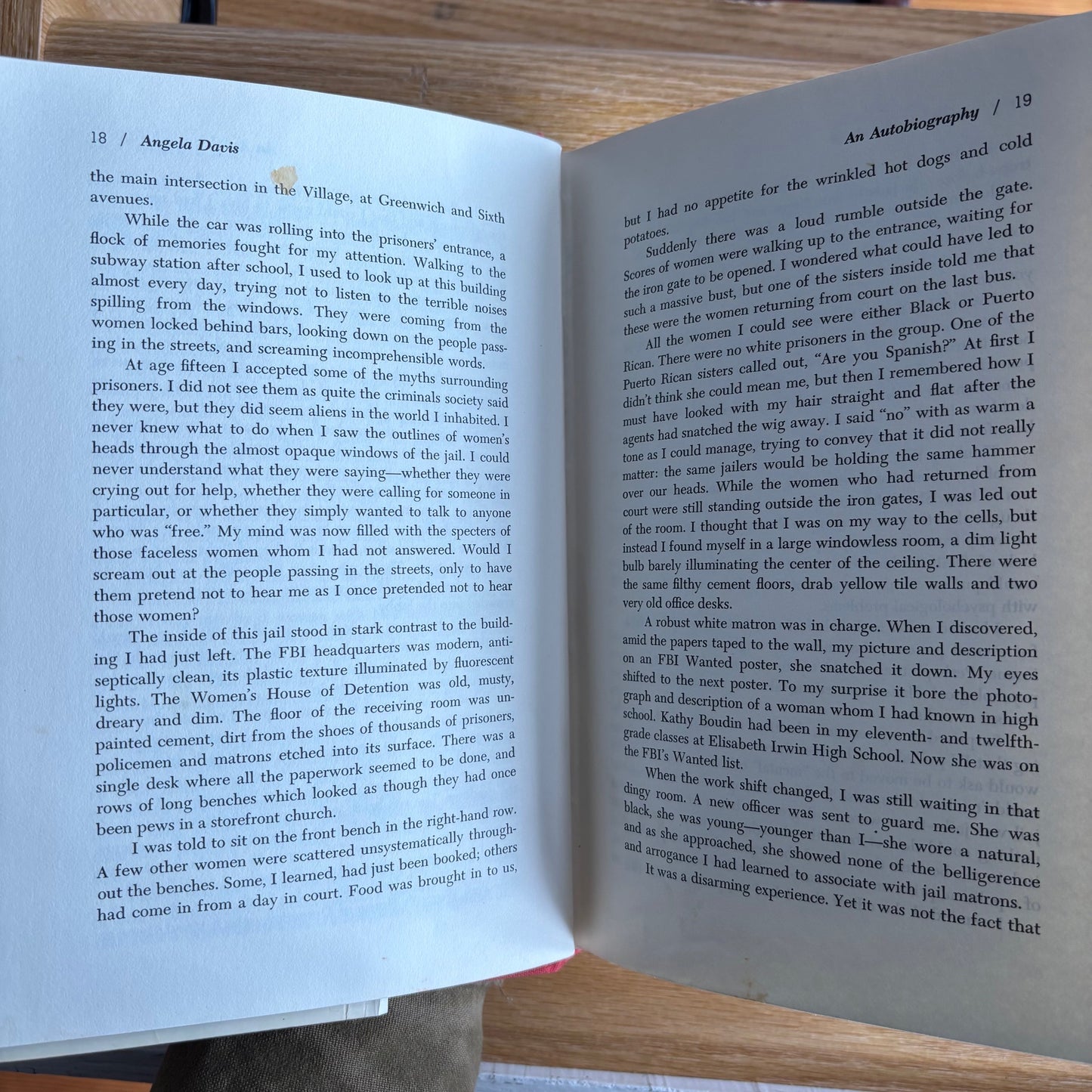 Angela Davis - An Autobiography - First Edition