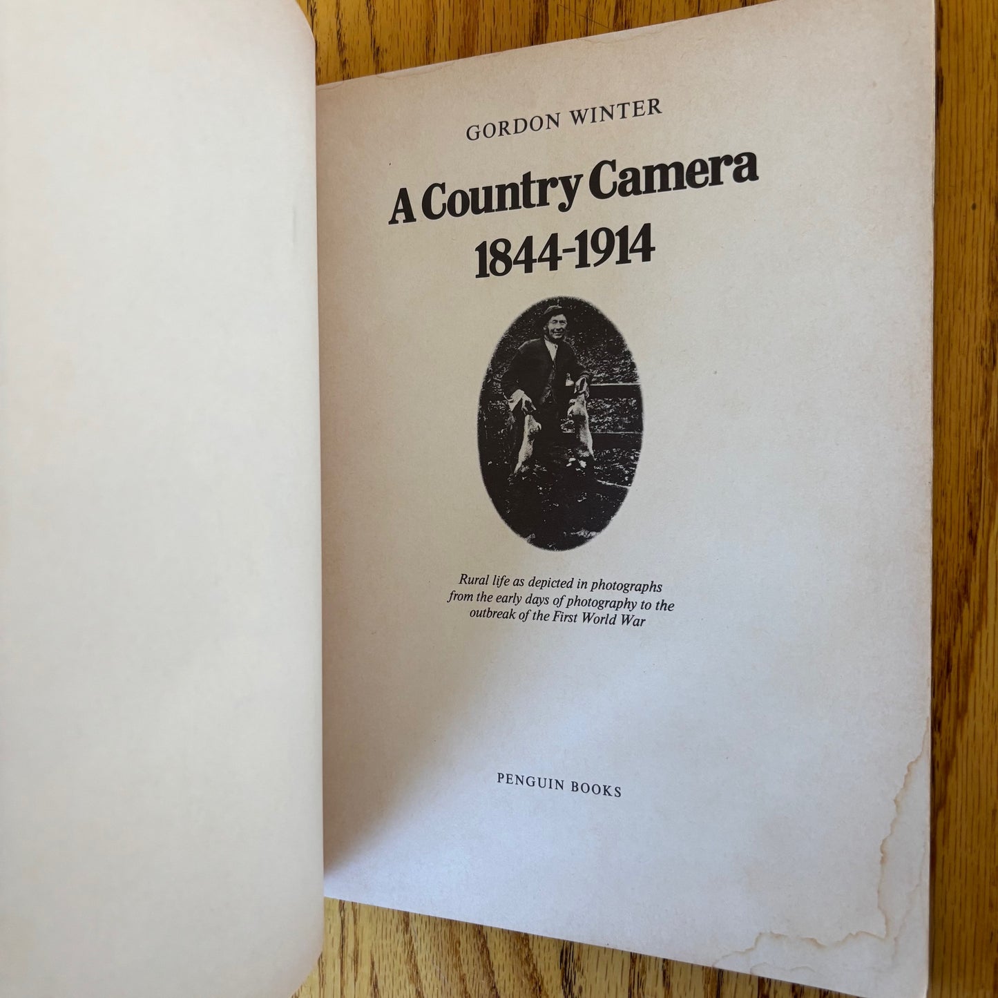Gordon Winter - A Country Camera 1844-1914