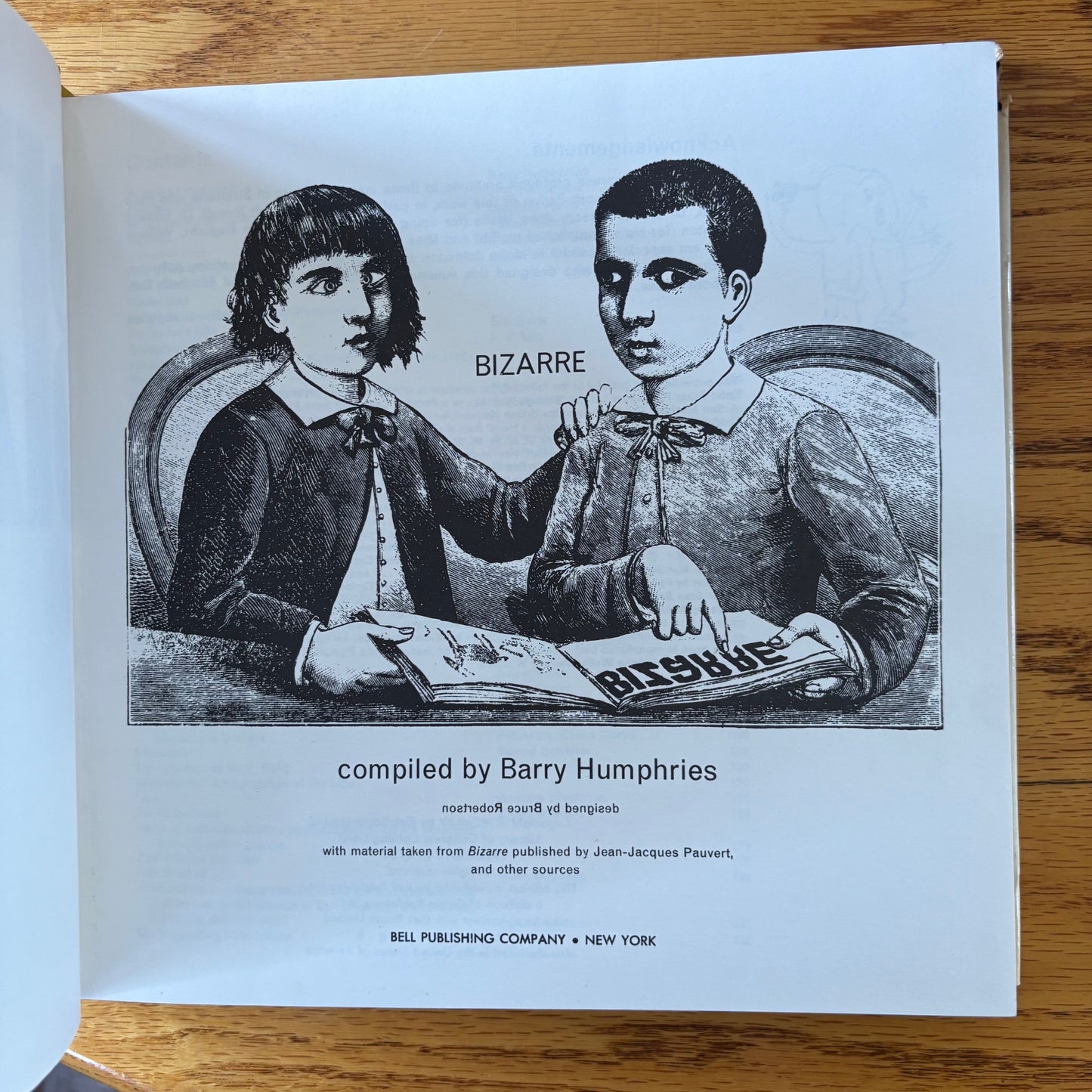 Barry Humphries, ed. - Bizarre