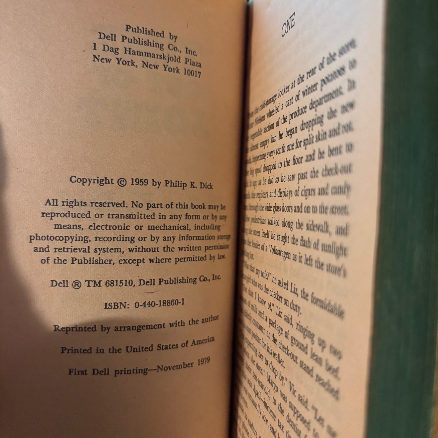 Philip K. Dick - Time Out of Joint