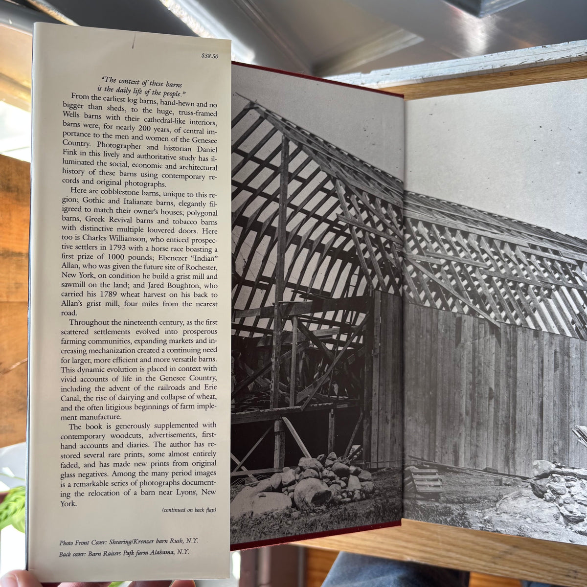 Daniel Fink - Barns of the Genesee Coutry, 1790-1915