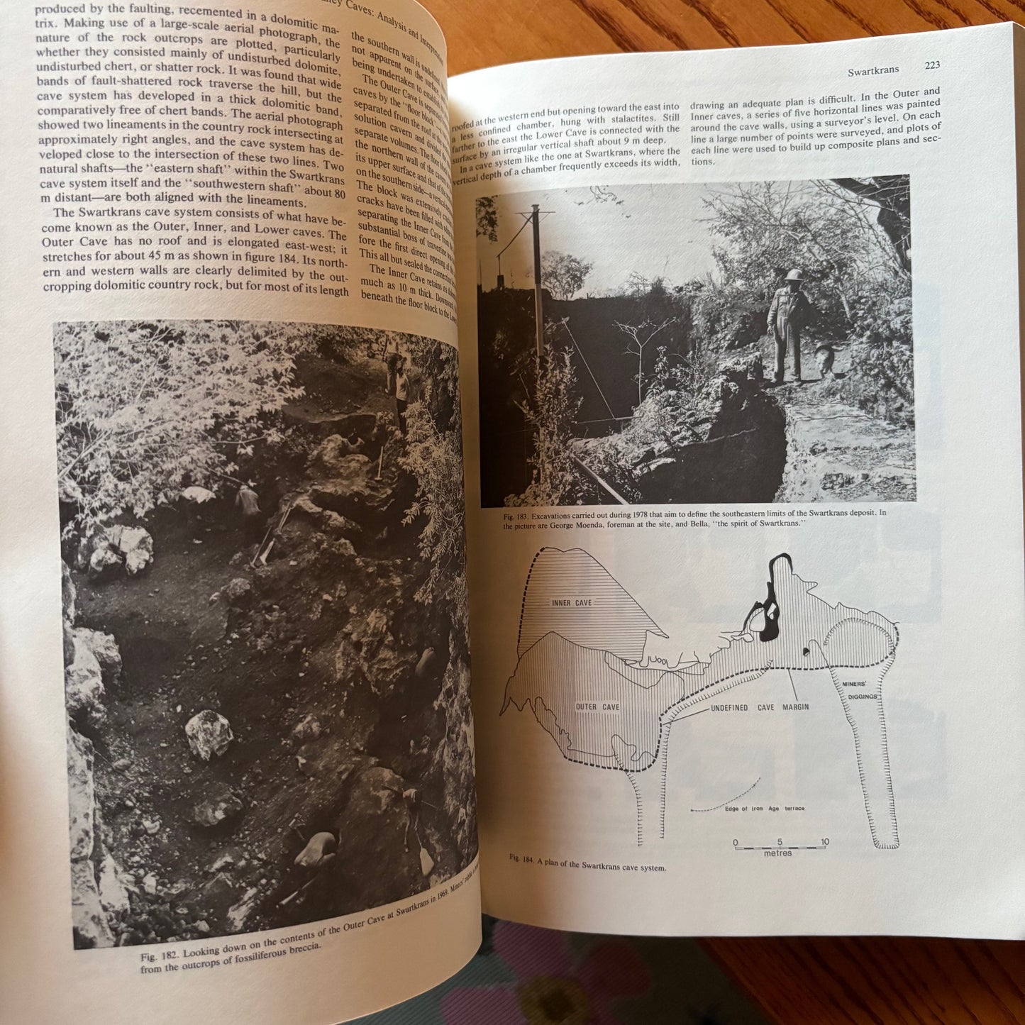 C.K. Brain - The Hunters or the Hunted?: An Introduction to African Cave Taphonomy - First Edition