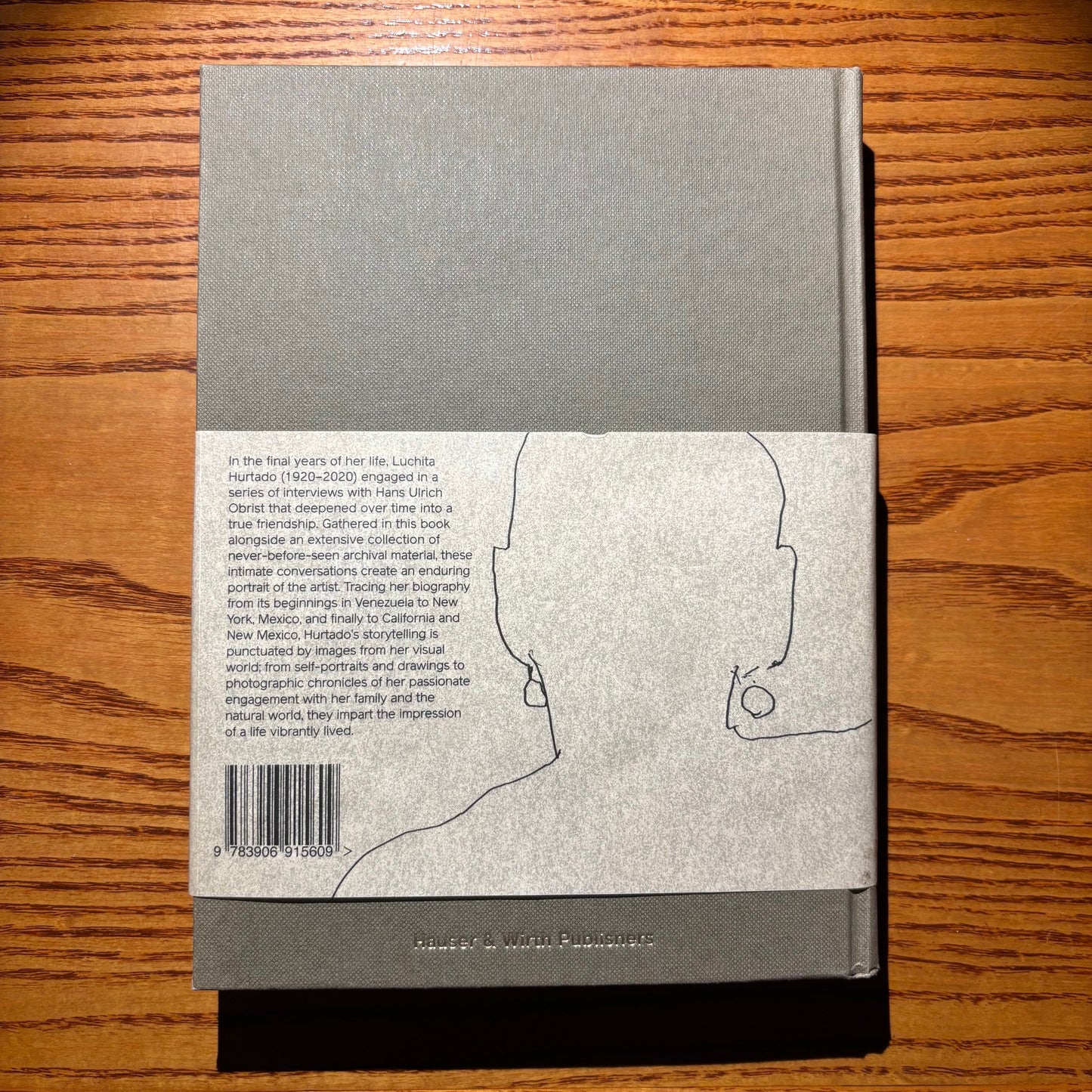 Hans Ulrich Obrist - Luchita Hurtado