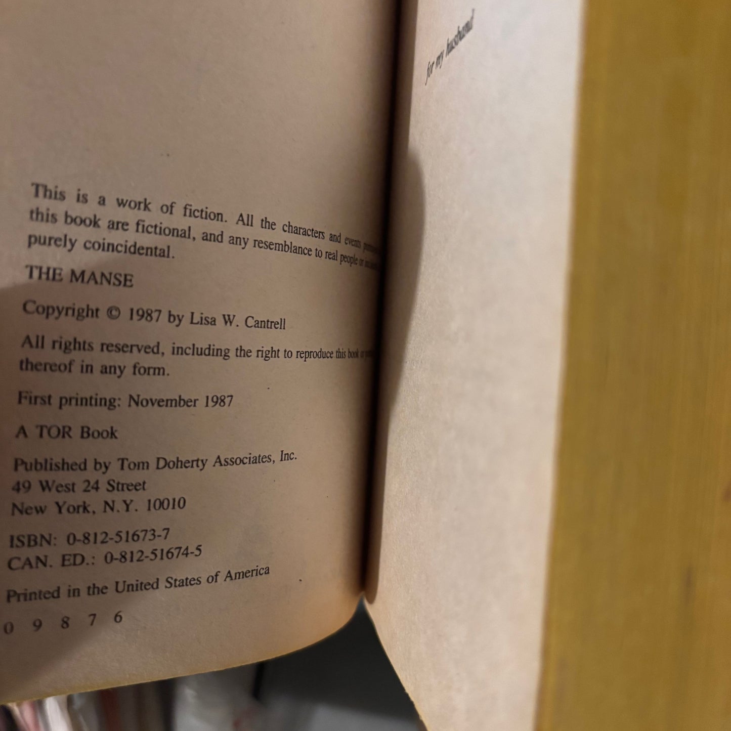 Lisa W. Cantrell - The Manse - First Edition