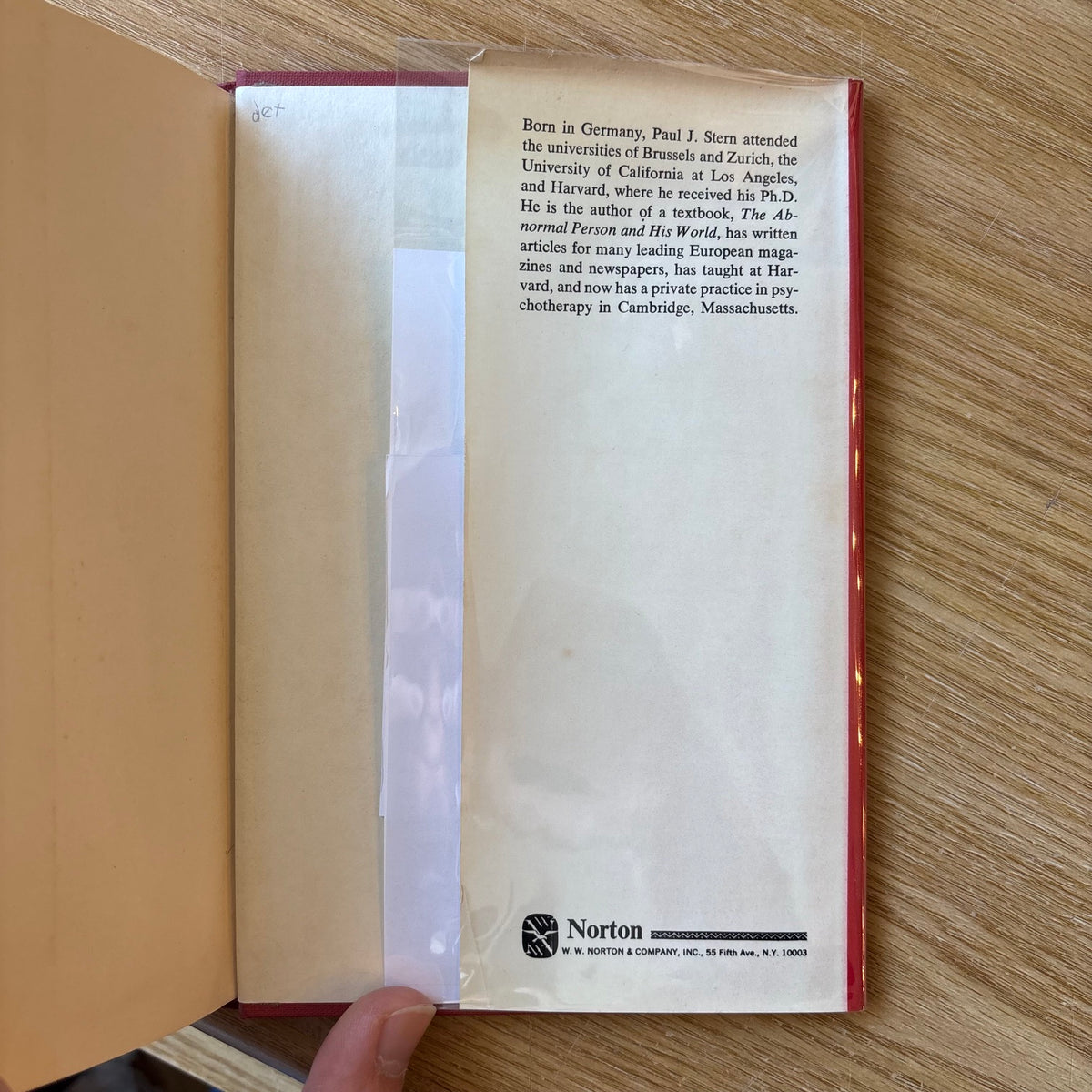 Paul J. Stern - In Praise of Madness: Realness Therapy and the Self Reclaimed - First Edition