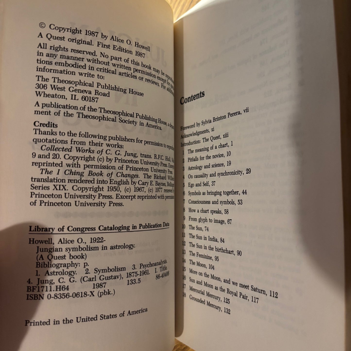 Alice O. Howell - Jungian Symbolism in Astrology - First Edition